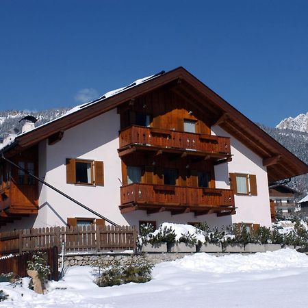 Appartamenti Majon Ladina Vigo di Fassa Exteriör bild